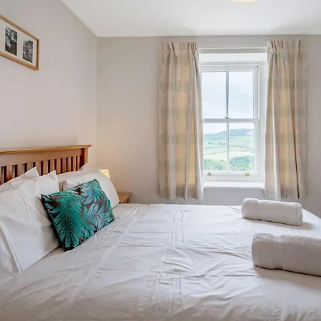 8 Bed In Cockermouth 82453 Holiday home Bridekirk