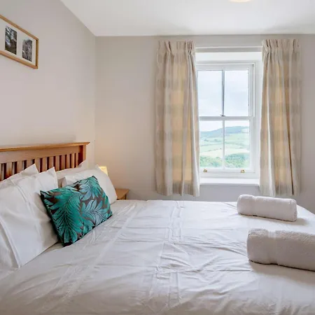 8 Bed In Cockermouth 82453 Holiday home