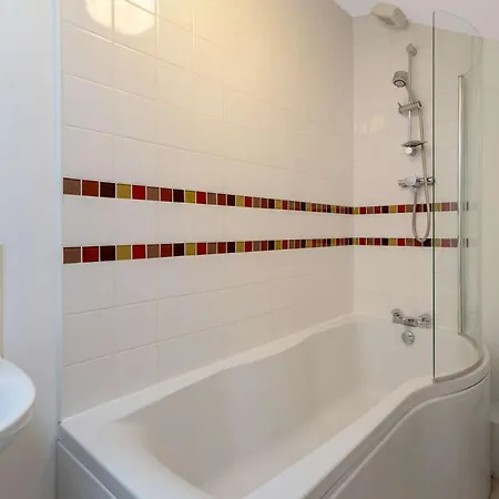 בית נופש 8 Bed In Cockermouth 82453 *