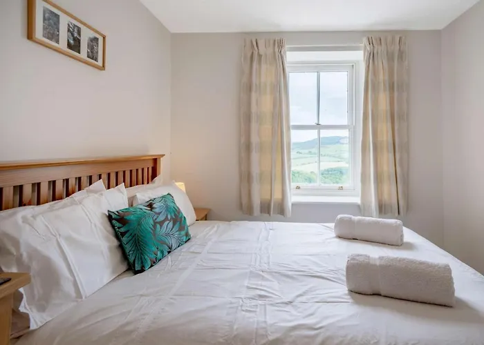 8 Bed In Cockermouth Oc-82453 *